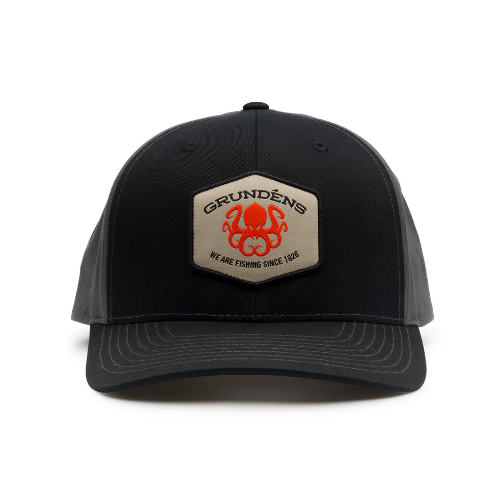 Grundéns Kracken Trucker - Black / Charcoal